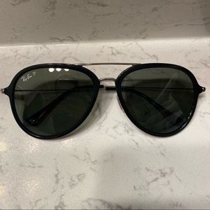 Ray Ban Black and Silver Aviators